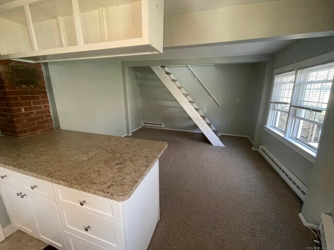 Photo - 500 Leetes Island Rd Unit #4