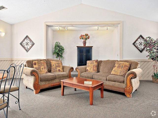 Living Room - Pebble Point