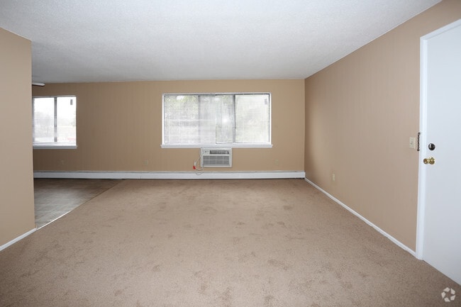 Grecian Gardens Apartments For Rent In Rochester Ny Forrent Living Room Grecian Gardens Apartments