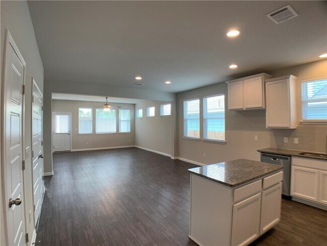 Photo - 237 Michaelis Dr