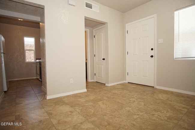 Photo - 2866 Grant Ave Unit 4