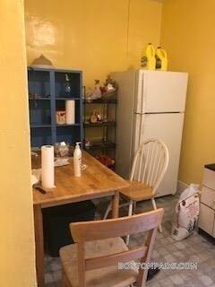 28 Sidlaw Rd Unit 6