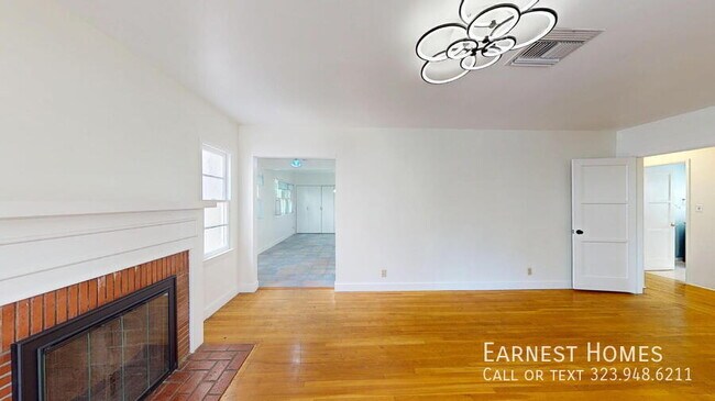 Photo - 14920 Hesby St