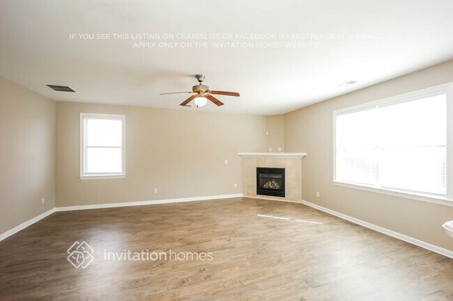 Photo - 2447 McIntosh Dr