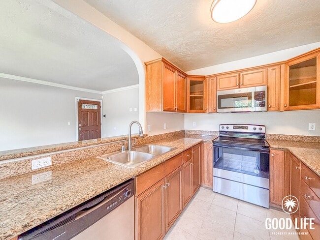 Photo - SD: Charming 2BD/1BA 2nd Floor Condo in El Cajon W/ A/C Unit, W/D, & 2 Reserved Parking Spots! Unit 70