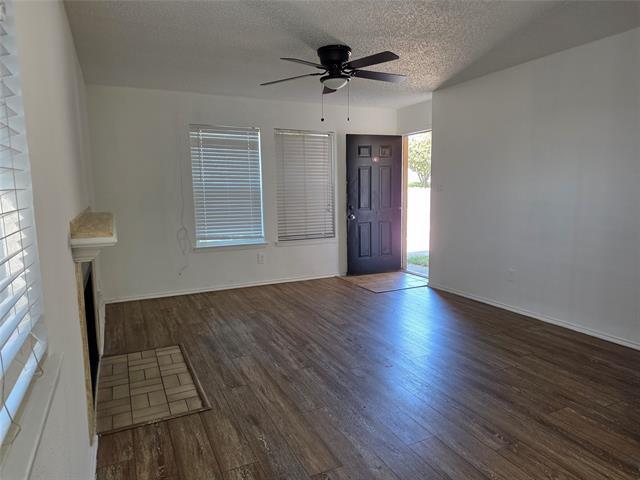 Photo - 2411 Springmont Ct
