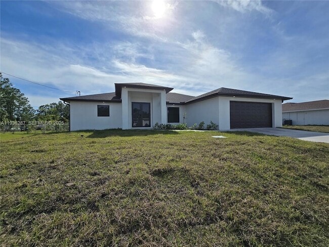 Photo - 1605 W 11th St