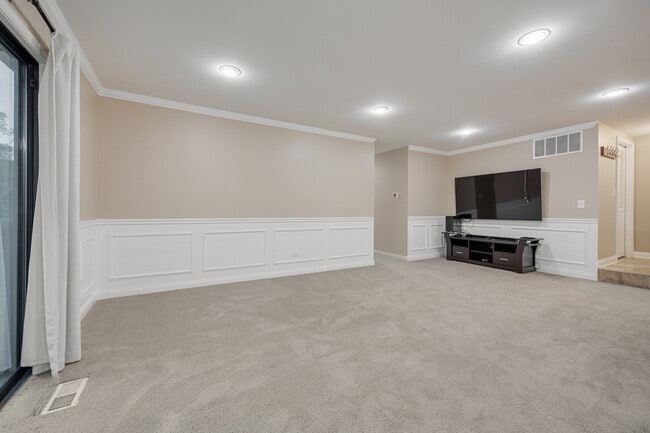 Photo - 961 Cross Creek Dr N Unit 2A