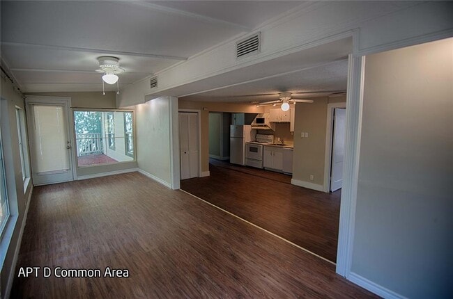 Photo - 4305 Avenue A