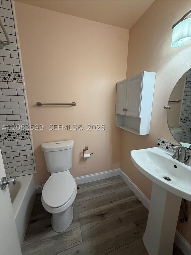 Building Photo - 11091 NW 7th St Unit 202-16