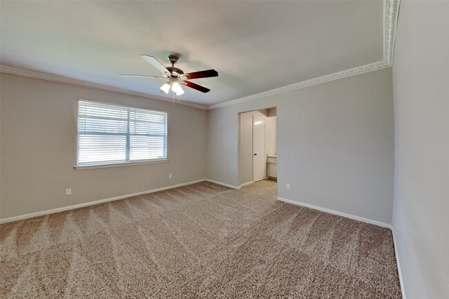 Building Photo - 2315 Shadbury Ct