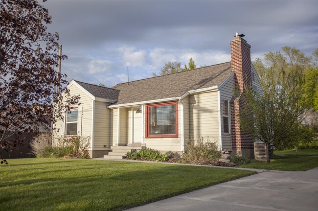 Photo - 4893 S 1250 W House