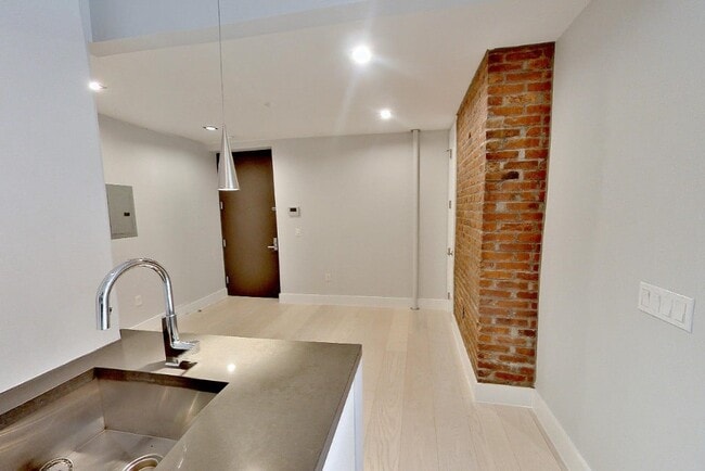 Photo - 195 Stanton St Unidad 4A