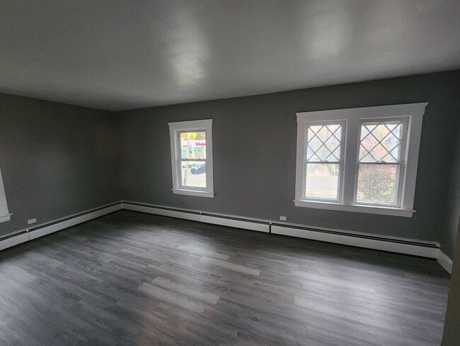 Photo - 1571 Dille Rd Unidad up