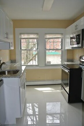 Building Photo - 310 Allston St
