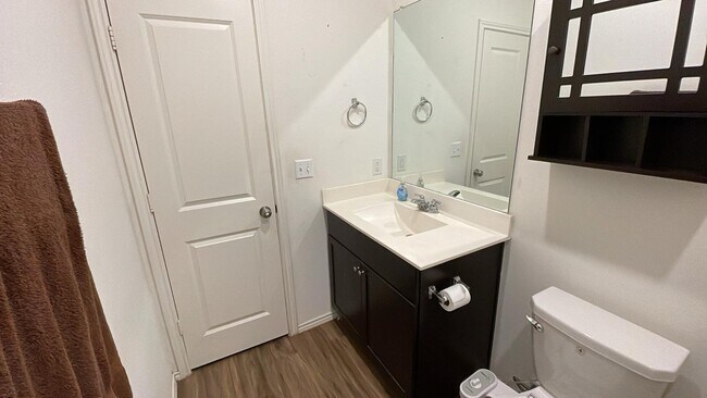 Photo - 2205 Forgetmenot Ln