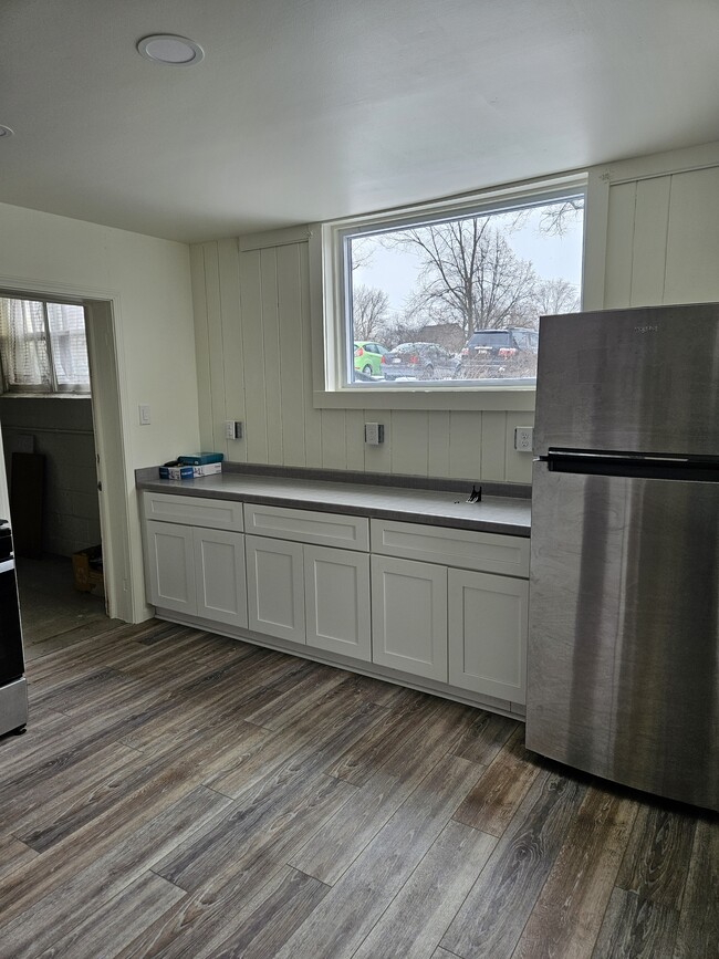 Entranceway - S83W20729 Janesville Rd Unit 4- Studio Apartment