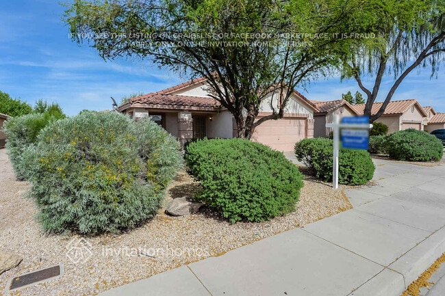 Photo - 3823 S Oxley St