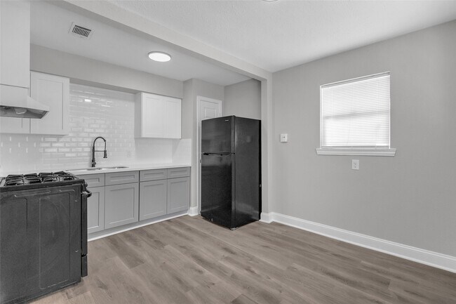 Photo - 3613 Crane St Unit 3