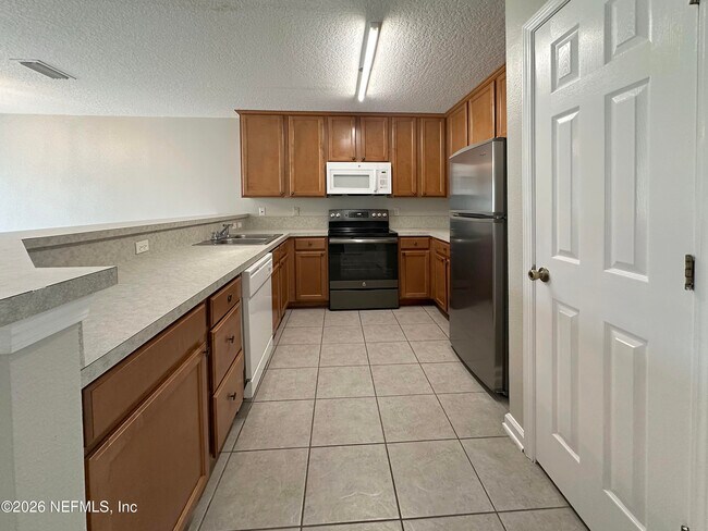 Photo - 1036 N Black Cherry Dr