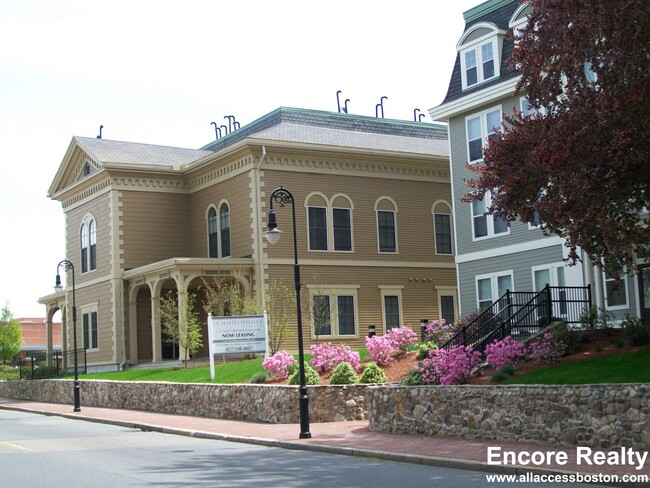 Photo - 40 River St Unit 111