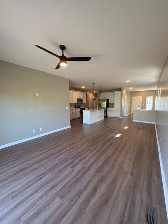 Building Photo - 8132 S 178th St Rental