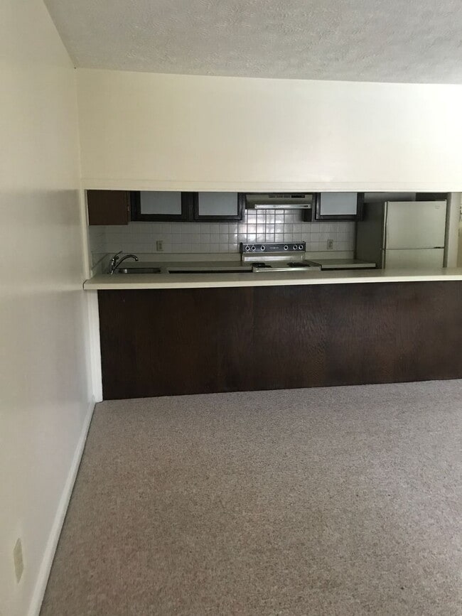 Photo - cole1469 Unit 303