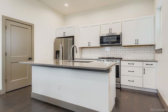 Photo - 1280 E Hampden Ave