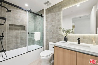 Photo - 1414 1/2 South Beverly Drive Apt #401, Los Angeles, CA 90035 - 3 BR 3 BA house