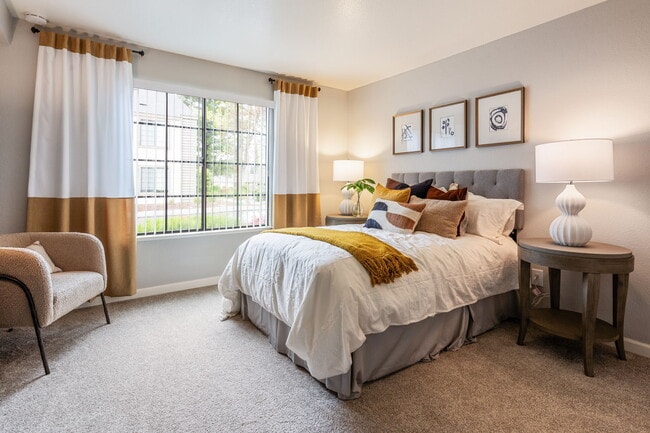 Hidden Lake Condominium Rentals