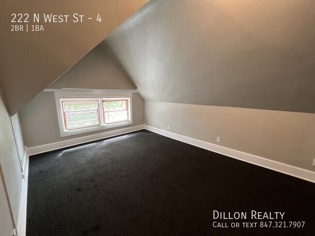 Photo - 222 N West St Unit 4