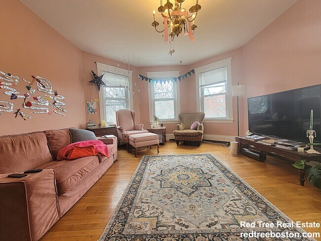 Photo - 147 Brook St Unit 2