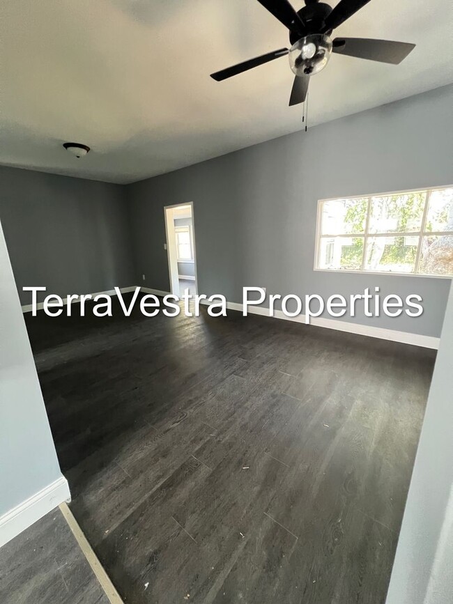 Photo - 3 Bed Single Family in Deepwater! Eligible...