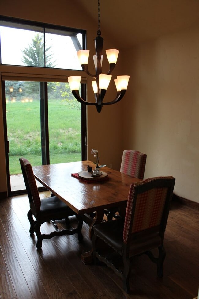 Photo - 29 Primrose Ln