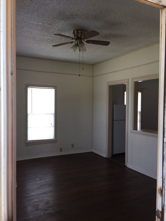 Photo - 3304 Garfield St