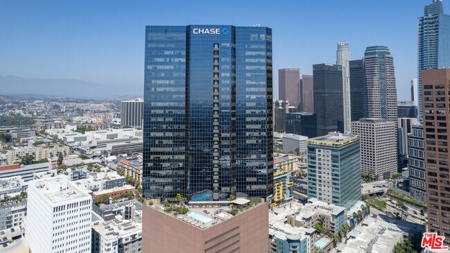 Photo - 1100 Wilshire Blvd Unidad #2212