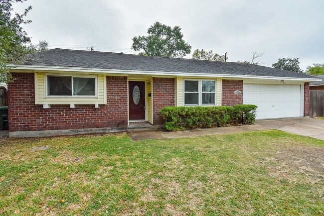 Photo - 9615 Beverly Hill St