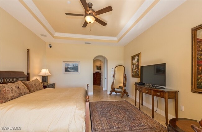 Building Photo - 2538 Marquesa Royale Ln Unit PH 5-301