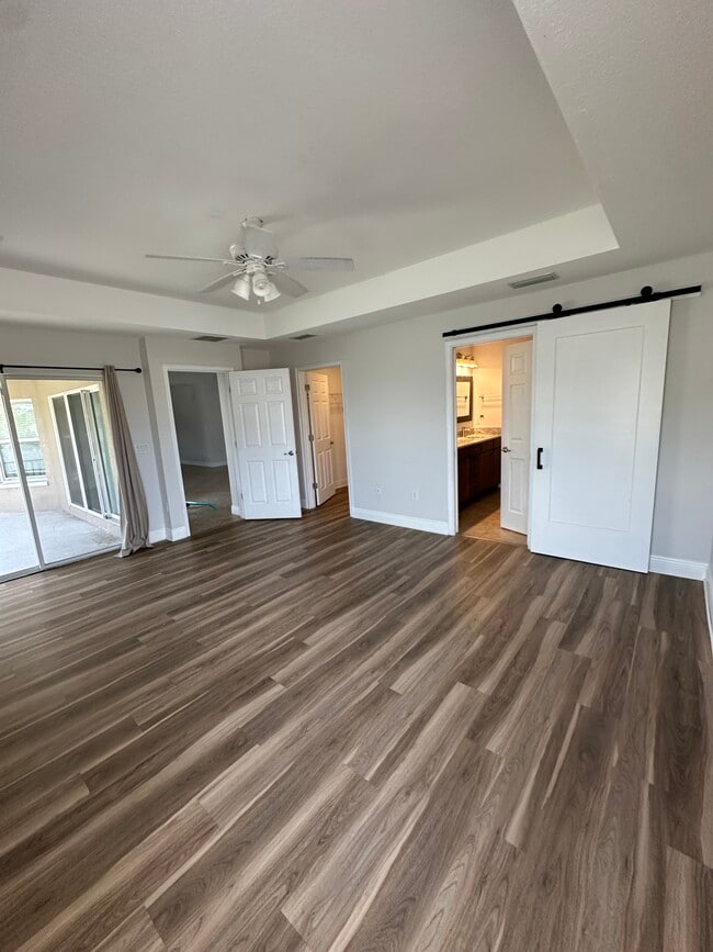 Master bedroom - 6501 Manila Palm Way