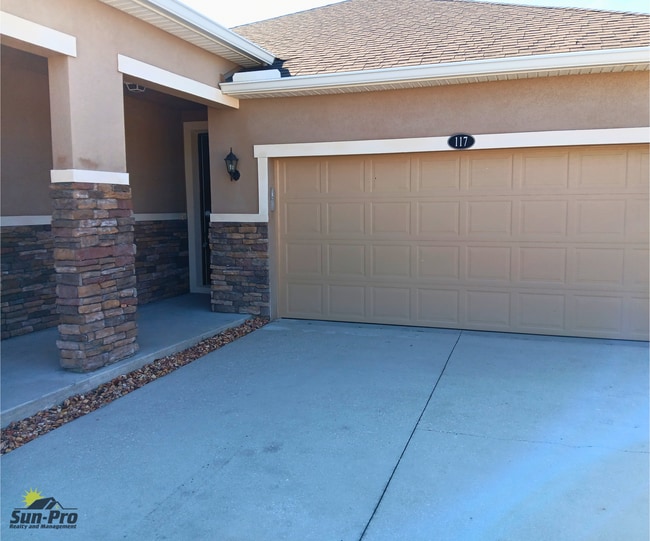 Photo - 117 Prestwick Grande Dr