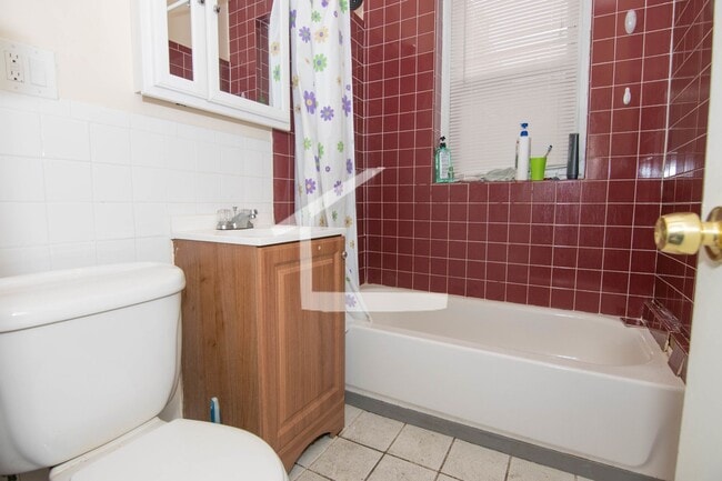 Photo - Mission Hill Area. No Brokers Fee, Hot Water Included, Eat-in Kitchen, Parking for Rent