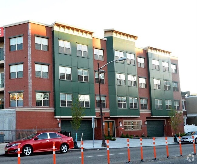 Building Photo - 2507 John F. Kennedy Blvd Unit 211 Rental
