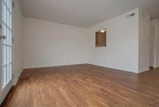 Photo - 2501 Mission Hill Dr Unit C