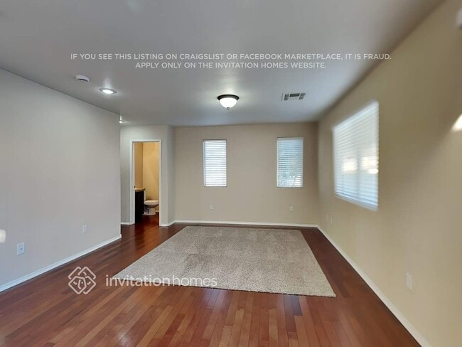 Photo - 10325 Adrianna Ave