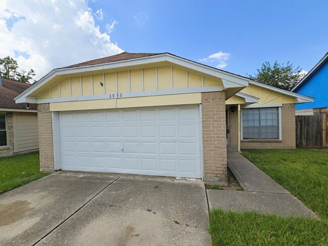 Building Photo - 3930 Mohlerbruk Dr