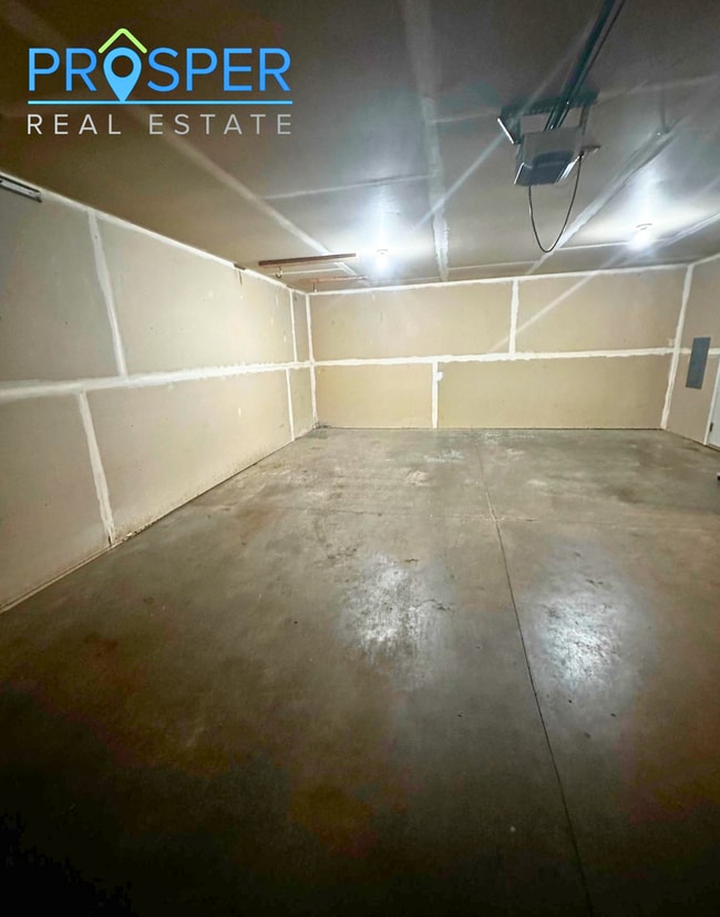 Building Photo - 856 Kari Dr Unit KA856-2