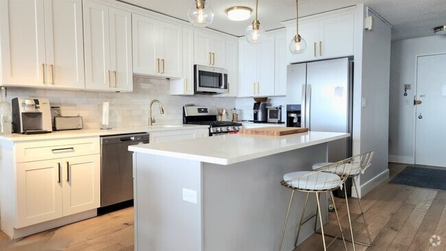 Building Photo - 7004 JFK Blvd E Unit 37A Rental