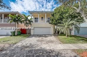 Photo - 370 NE 34th Ave