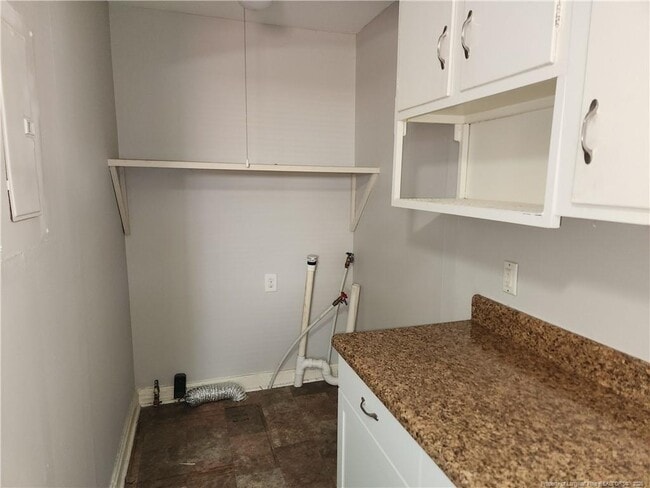 Photo - 469 McBain Dr