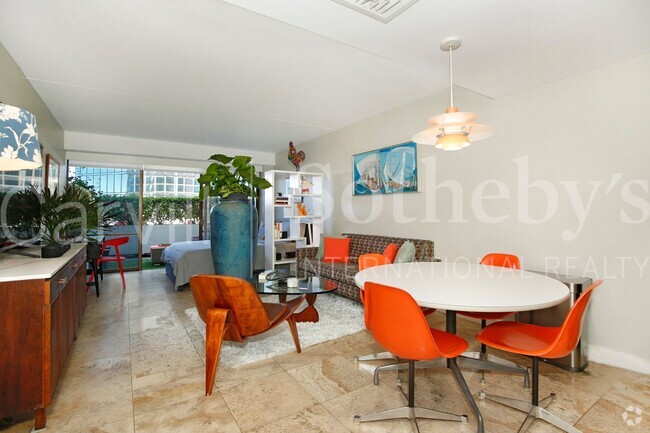 Building Photo - Fully Furnished Studio in the heart of Dow... Unit 702 Rental